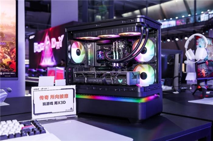 湘聚金字塔！華碩主板引爆ROG DAY 2025信仰狂歡