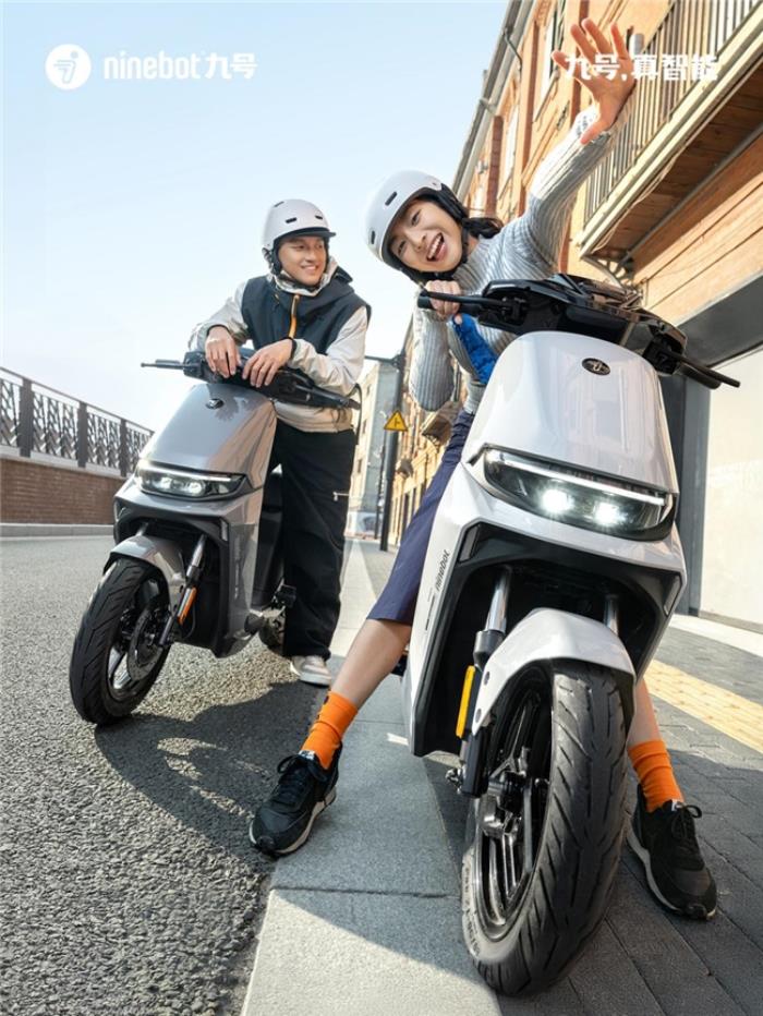 智能電動車新標(biāo)桿！九號六項市場領(lǐng)先地位權(quán)威確認(rèn)
