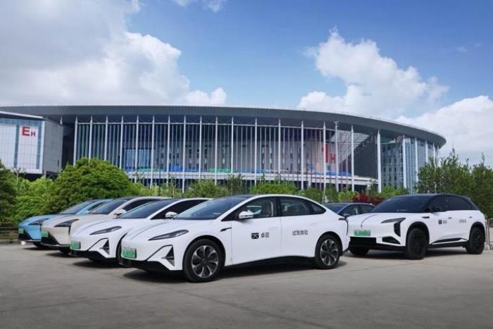 卓馭登陸2025上海車展，各項(xiàng)創(chuàng)新技術(shù)成果亮相，汽車自動(dòng)化邁入新時(shí)代