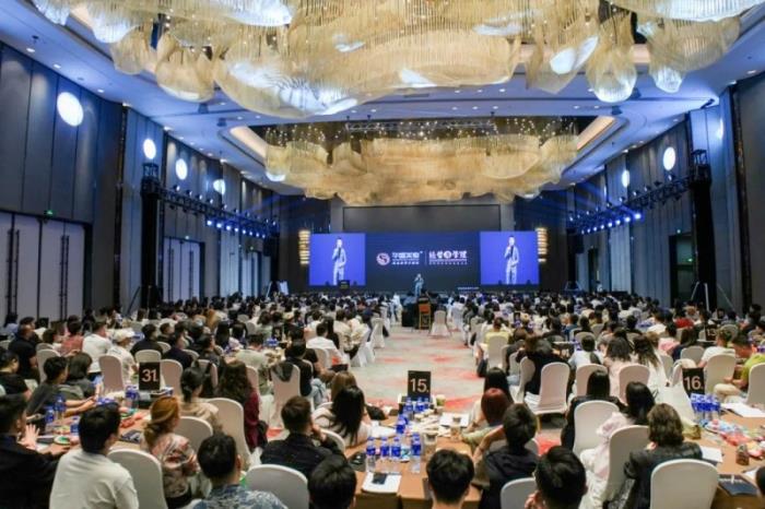 華盛美業(yè)：AI+流量+直播 解鎖美業(yè)經營新姿勢
