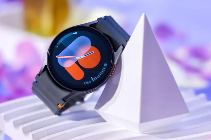 關(guān)注家人健康 不如過節(jié)送三星Galaxy Watch7給她