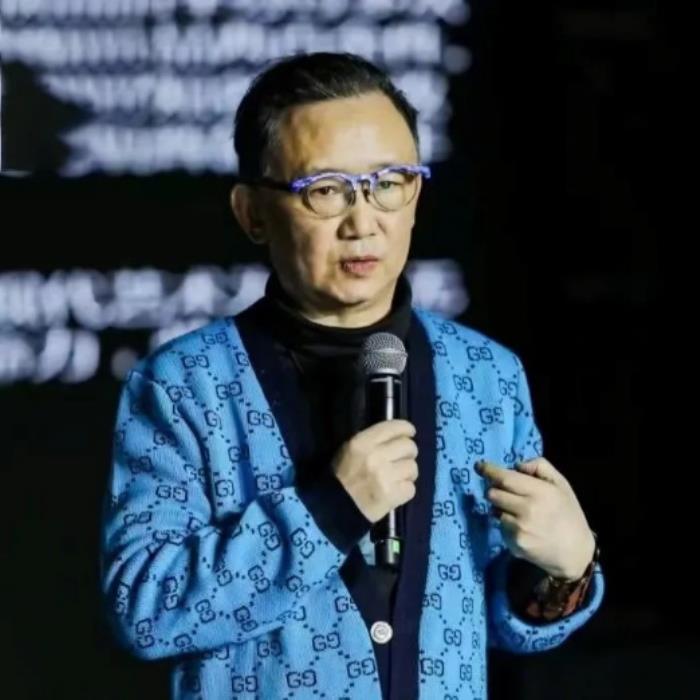 12小時燃爆！白天腦暴×夜晚狂歡，AI酒館·機器人·XR