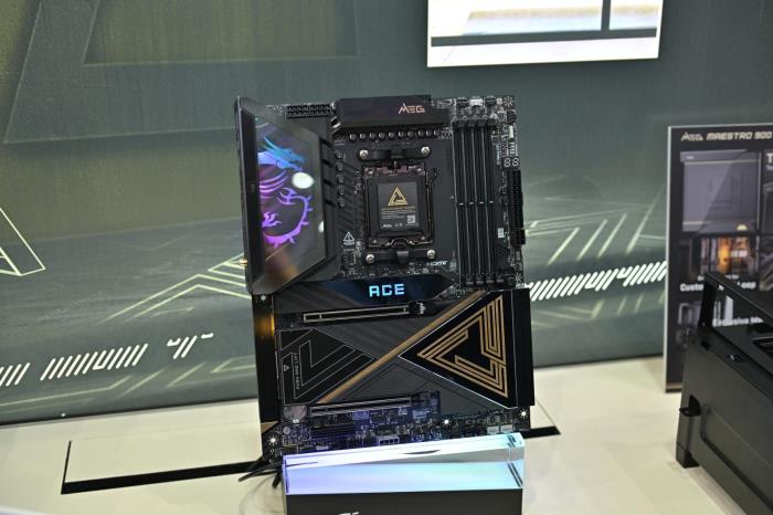 微星2025 COMPUTEX電腦展發(fā)布ITX主板及聯(lián)名主機(jī)等系列新品！