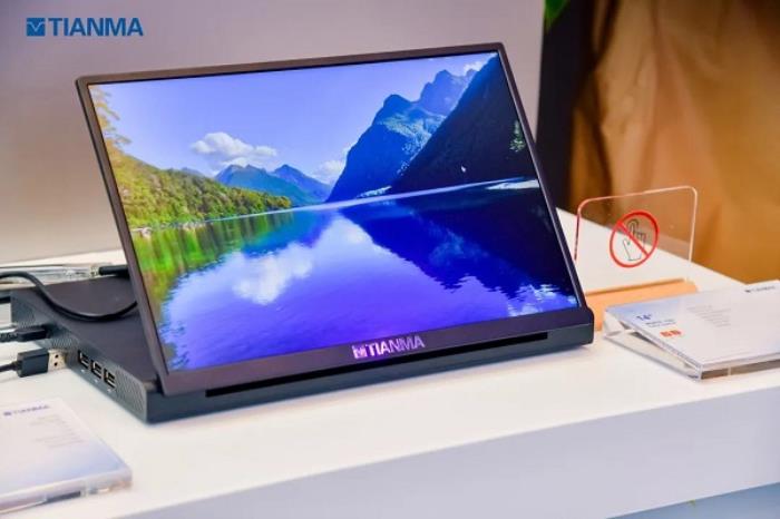 COMPUTEX 2025丨天馬攜多項顯示技術亮相，解鎖AI時代“好屏”密碼