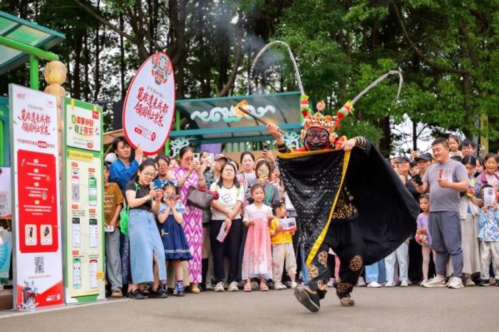 京東“3C數(shù)碼國補中國行”成都站落地 四川消費者可享區(qū)域限時補貼至高400元