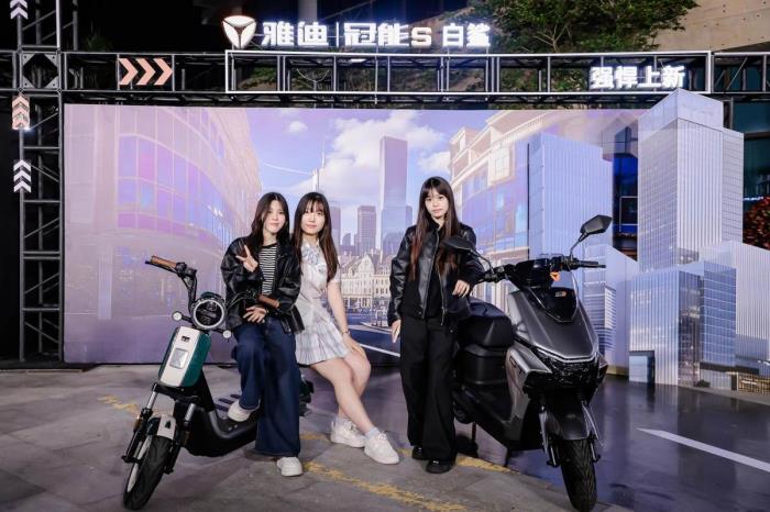 2000萬用戶的選擇！雅迪冠能以“三年真質(zhì)保+全場(chǎng)景續(xù)航”贏得信賴