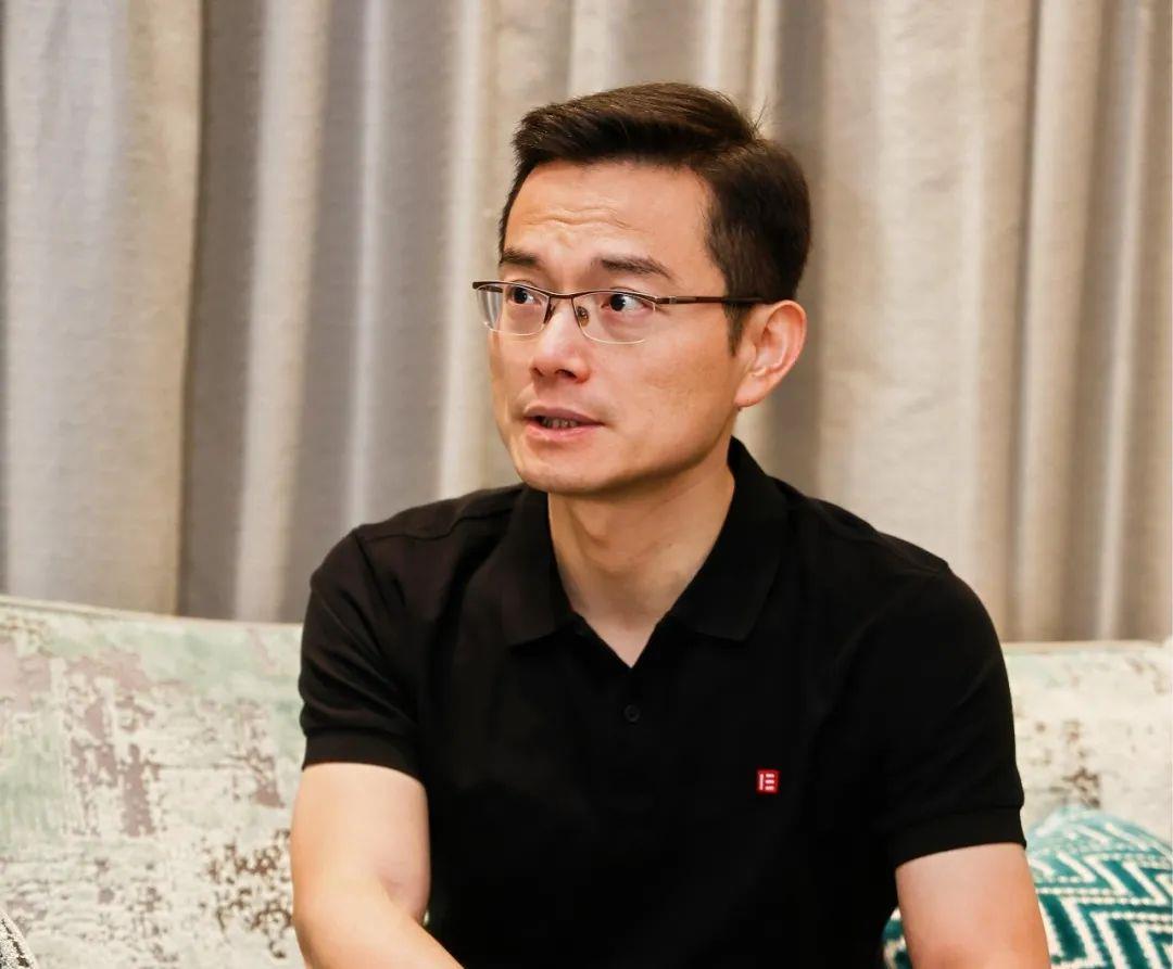 e簽寶斬獲最具應(yīng)用價值A(chǔ)gent大獎，智能合同五大創(chuàng)新引領(lǐng)行業(yè)變革
