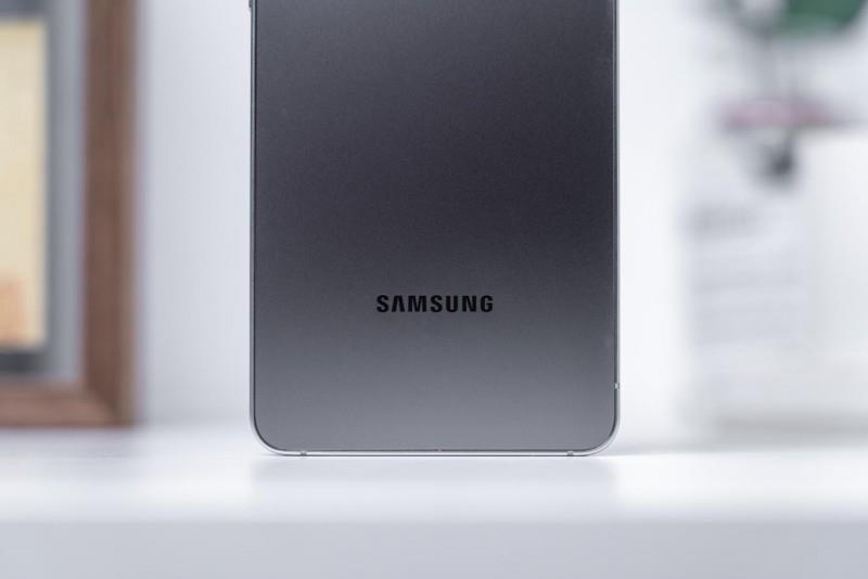 眼前一亮！三星Galaxy S25 Edge深度評(píng)測(cè)：輕薄旗艦的創(chuàng)新與實(shí)力