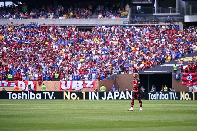 音質(zhì)王者震撼登場(chǎng)！NO.1 IN Japan東芝電視閃耀亮相2025世俱杯