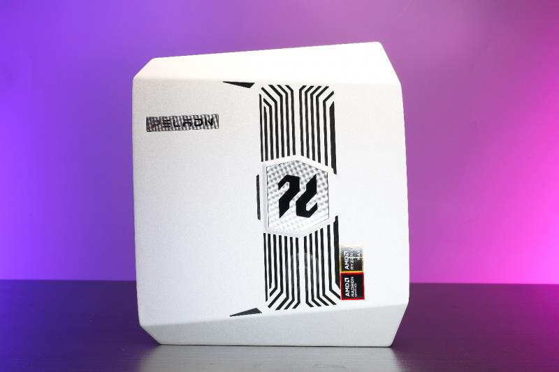 “跟上AI時(shí)代”？不，我就是時(shí)代！磐鐳YO1 AMD銳龍AI Max+395桌面AI超算中心