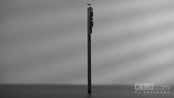 三星Galaxy S25 Edge：當(dāng)輕薄成為潮流