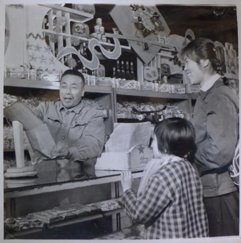 與視覺中國共赴王府井集團70周年記憶首映禮