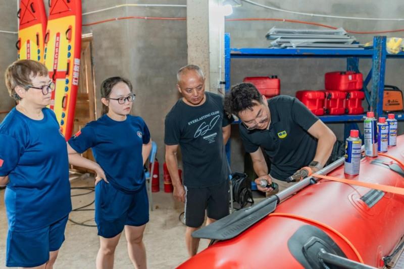 WD-40 品牌攜手重慶紅旭水上救援隊(duì)，以專業(yè)守護(hù)長(zhǎng)江生命線