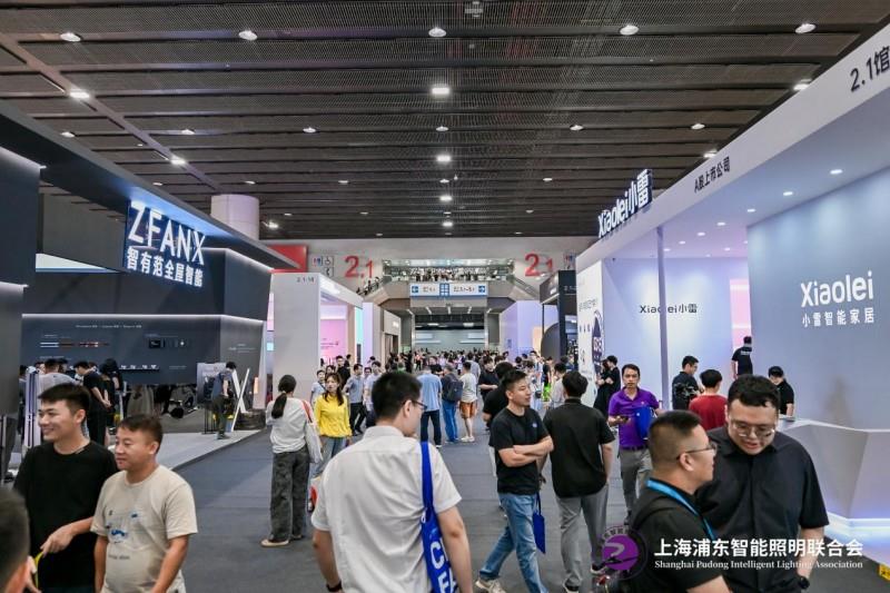 2025 廣州建博會盛大啟幕，上海浦東智能照明聯(lián)合會攜手共筑智能照明新輝煌