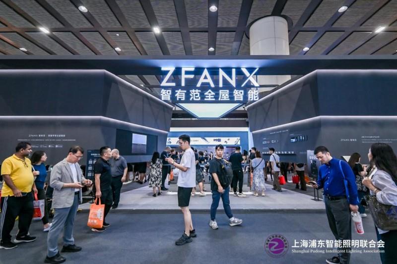 2025 廣州建博會盛大啟幕，上海浦東智能照明聯(lián)合會攜手共筑智能照明新輝煌