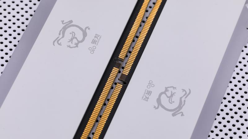 “居家避暑”裝機(jī)必備，云彣「煌」系列DDR5 7200 48GB內(nèi)存評測