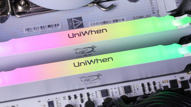 “居家避暑”裝機(jī)必備，云彣「煌」系列DDR5 7200 48GB內(nèi)存評測